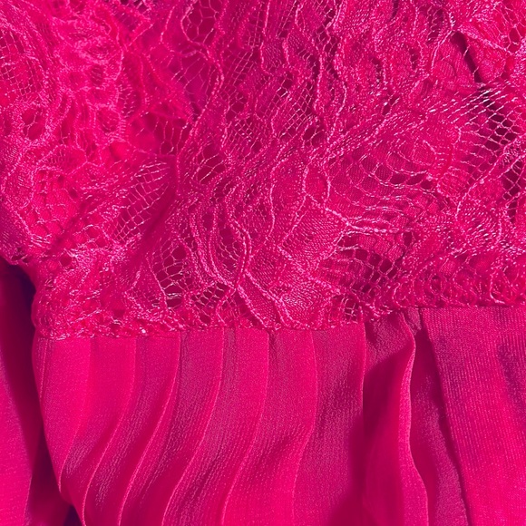 Design History size L Sleeveless Pink Lace Top EUC - Picture 9 of 9